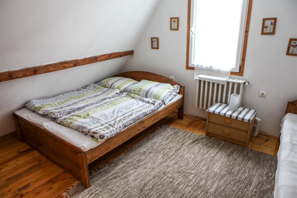 Hotel Myrtus Pince Es Vendeghaz Tarcal Zimmer foto