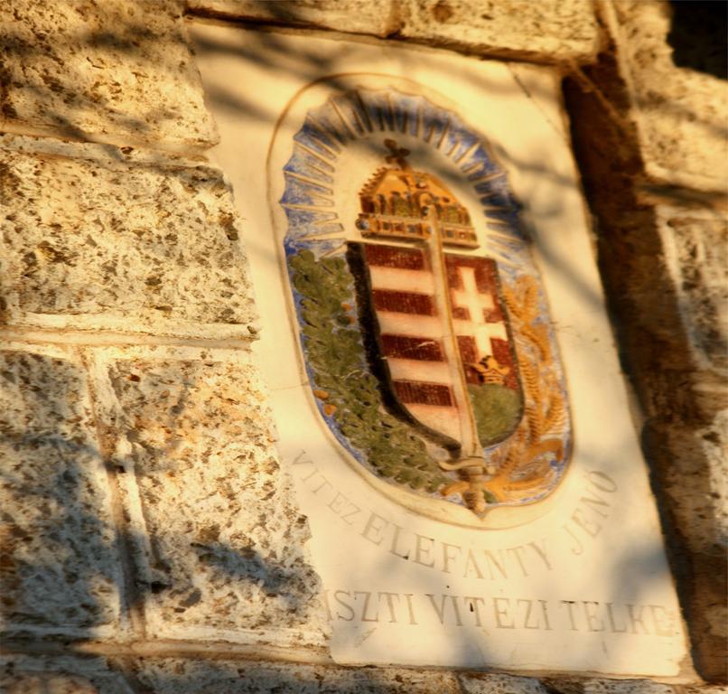 Hotel Myrtus Pince Es Vendeghaz Tarcal Exterior foto